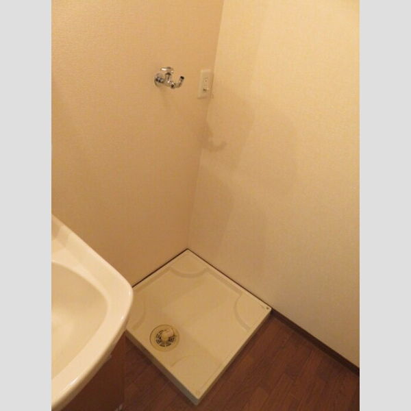 洗面所 (洗濯機置き場)