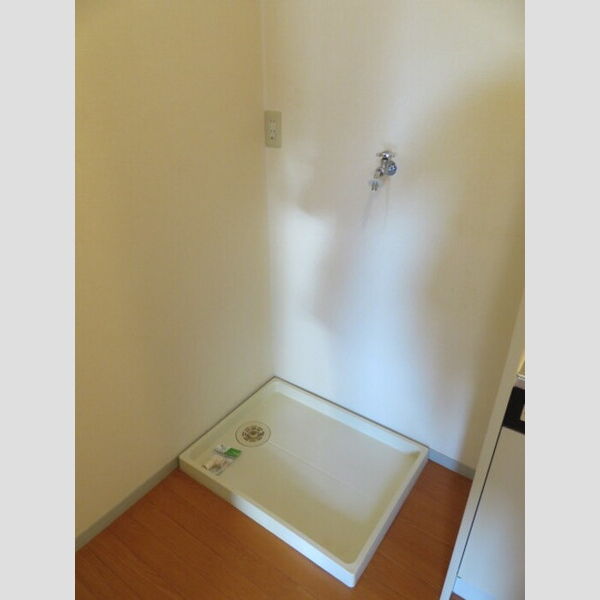 その他 (洗濯機置き場)