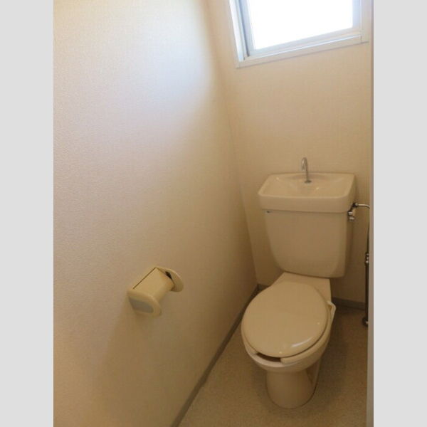 トイレ (トイレ)