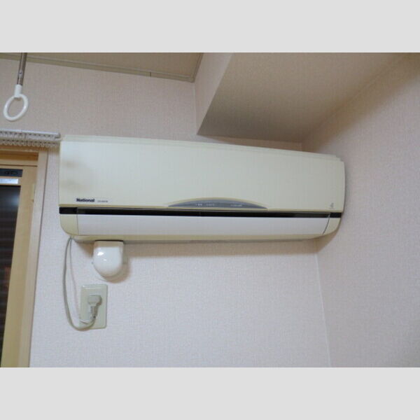 その他設備 (LDKにエアコン付です)