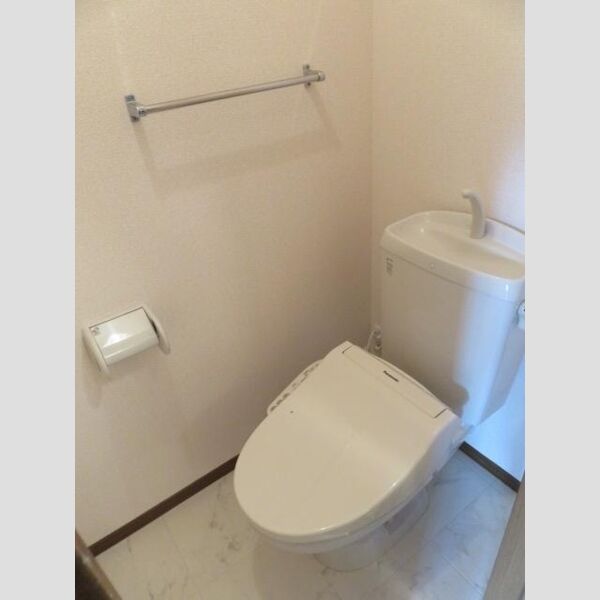 トイレ (温水洗浄便座)