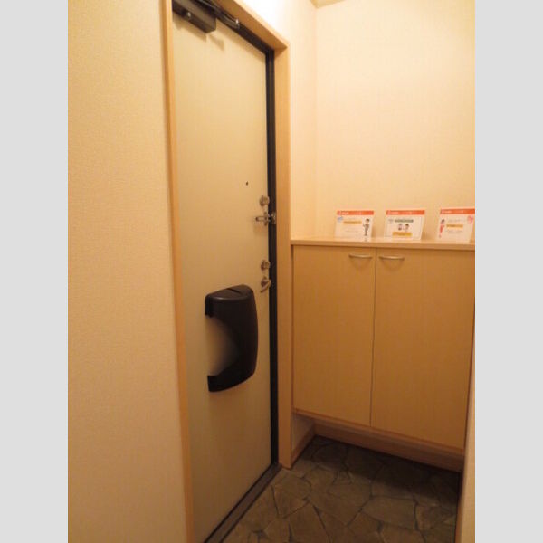 玄関 (シューズボックス付です☆)