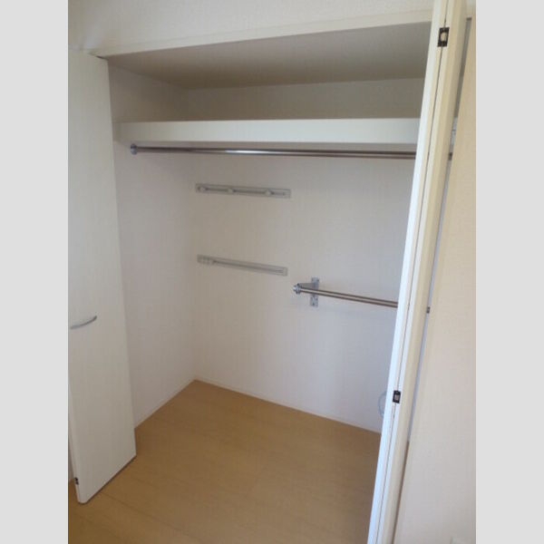 収納 (クローゼット)