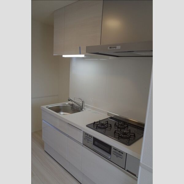 キッチン (システムキッチン)