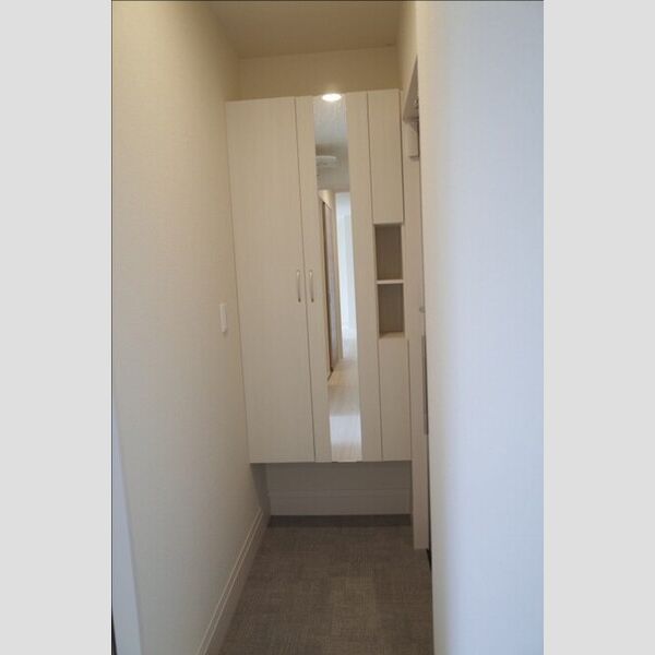 玄関 (玄関トール収納)