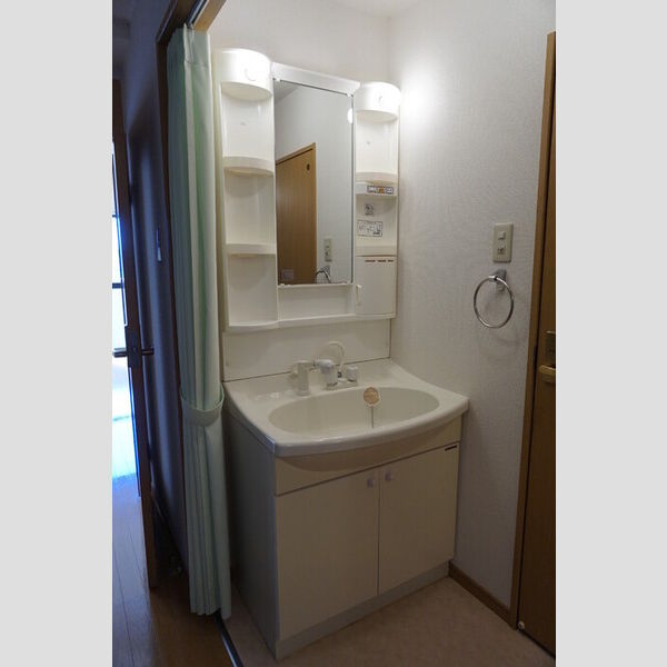 洗面所 (洗髪洗面化粧台)