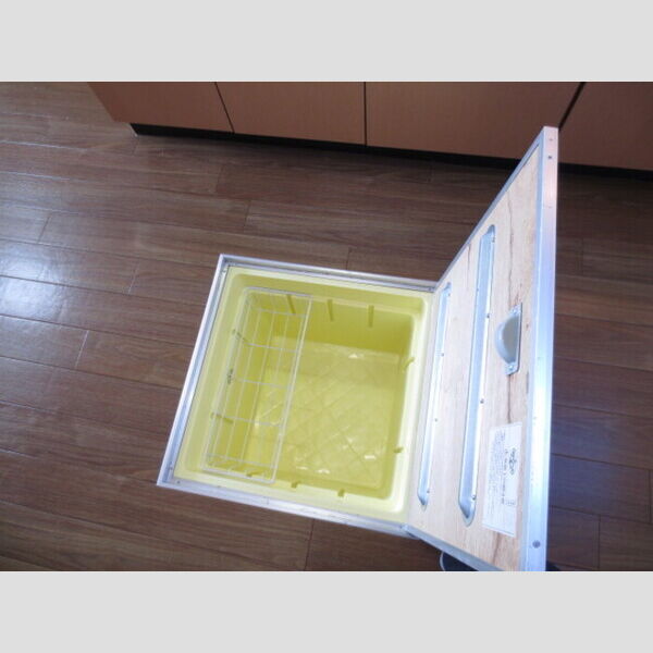 その他 (キッチンに床下収納が付いています)