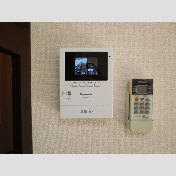 その他設備 (TVインターホンで訪問者を確認できます)