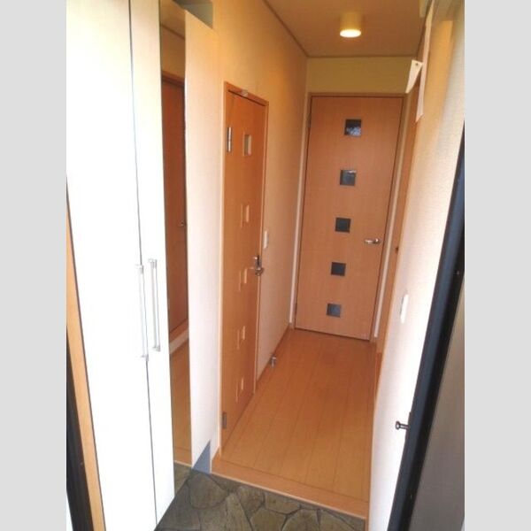 玄関 (玄関です)