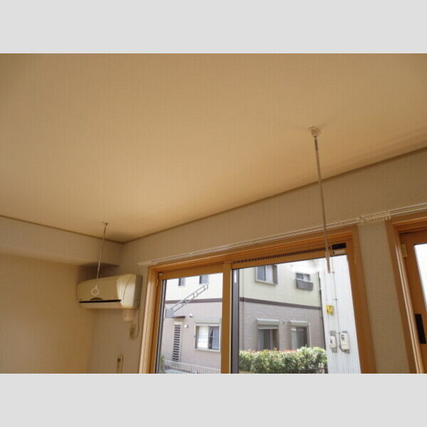 その他 (室内物干し)