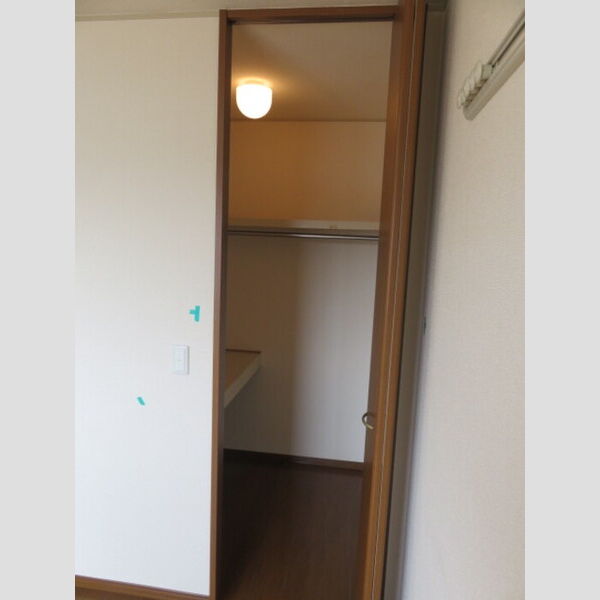 収納 (ウォークインクローゼット)