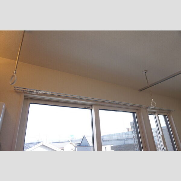 その他 (室内物干し)