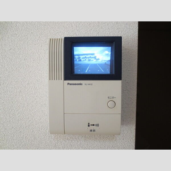 その他設備 (TVインターホンで訪問者を確認できます)