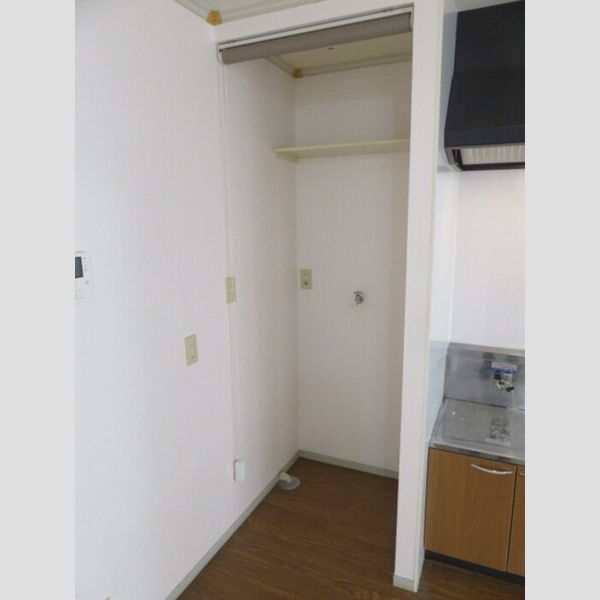 その他 (洗濯機置場)