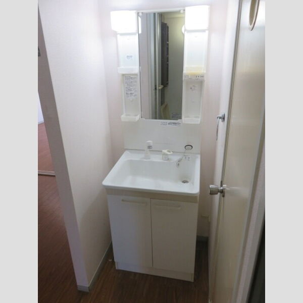 洗面所 (洗髪洗面化粧台)