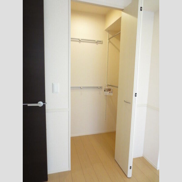 収納 (ワンステップクローゼット(Cerezo　101))