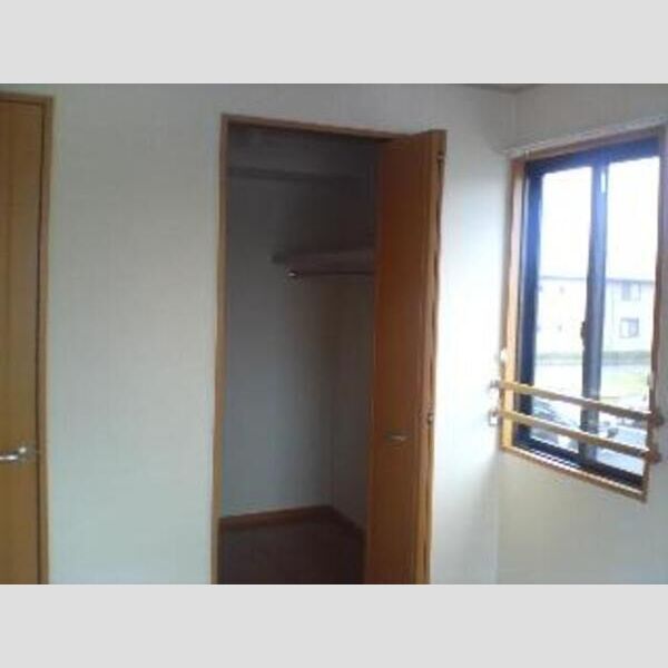 収納 (ウォークインクローゼット)