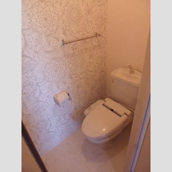 トイレ (トイレ(リビングタウンさくらだ203))