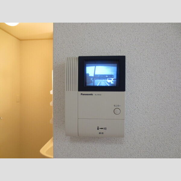 その他設備 (TVインターホンで訪問者を確認できます)