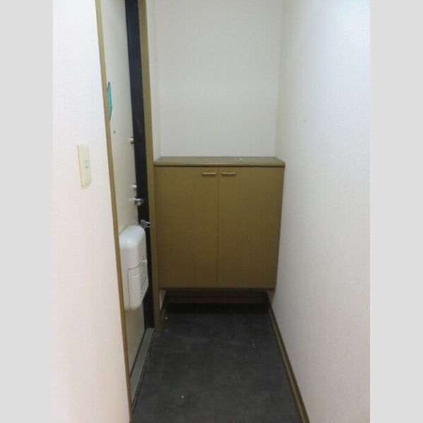 玄関 (玄関)