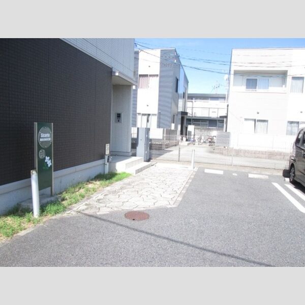 エントランス (エントランス)