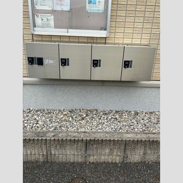 現地周辺 (宅配ボックス)