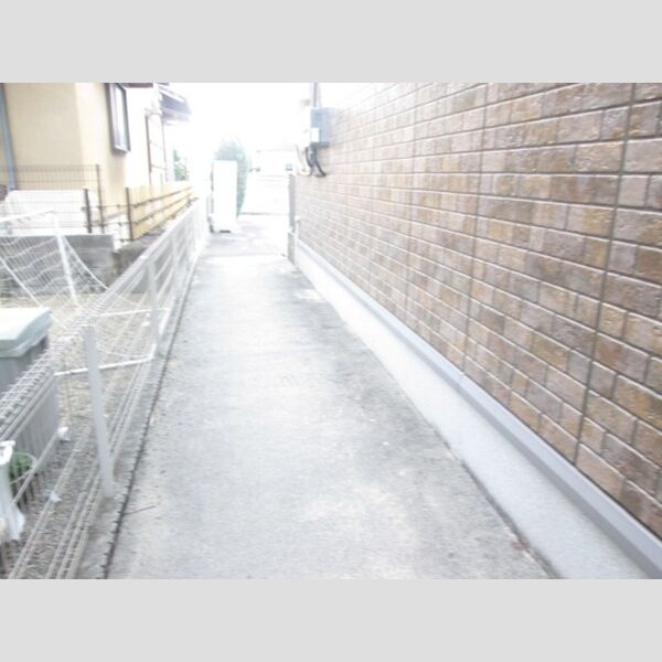 エントランス (エントランス)