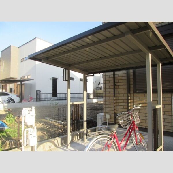 駐車場 (駐輪場)