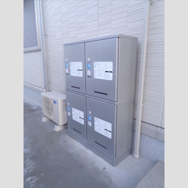 現地周辺 (宅配ボックス)