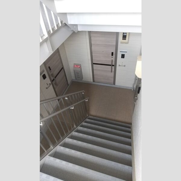 現地周辺 (ロビー)