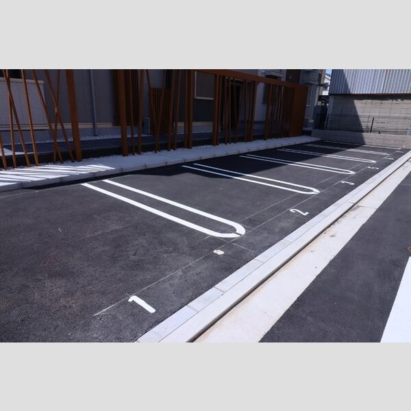 駐車場 (駐車場)