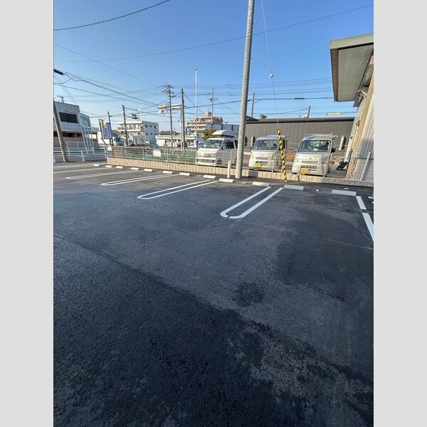 駐車場 (駐車場)