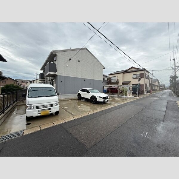 駐車場 (駐車場)