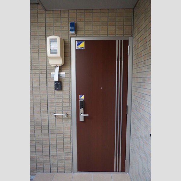 玄関 (玄関)