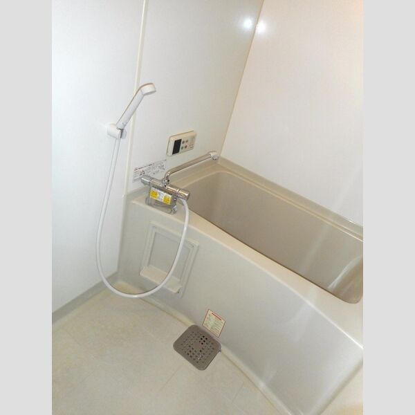 バス (ユニットバス)