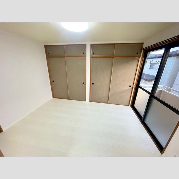 その他 (照明付き　南洋室)