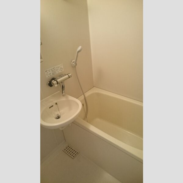 バス (二点ユニットバス)