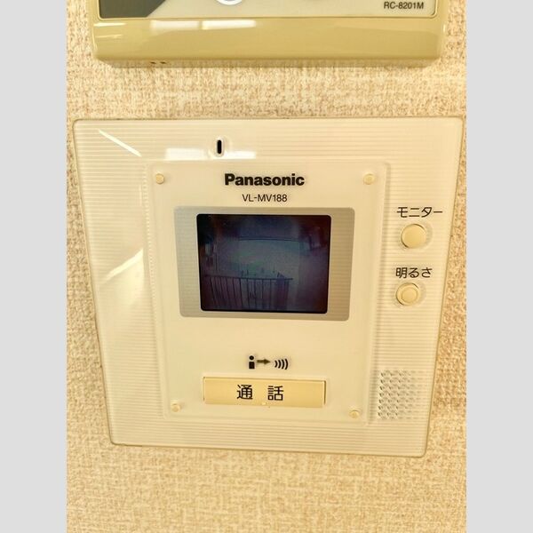その他設備 (モニター付きインターホン)
