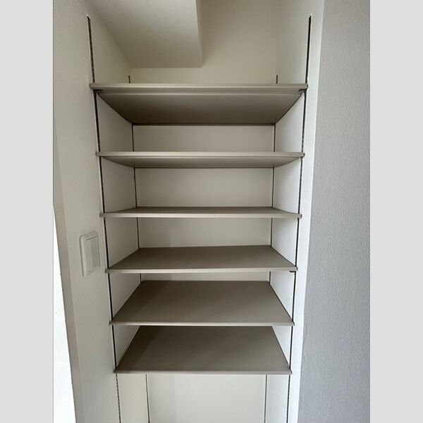 玄関 (シューズボックス)