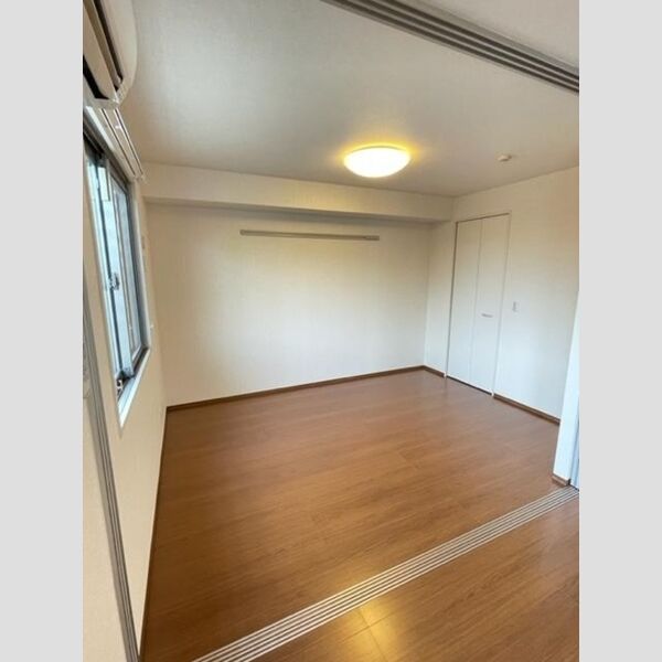 その他 (洋間南)