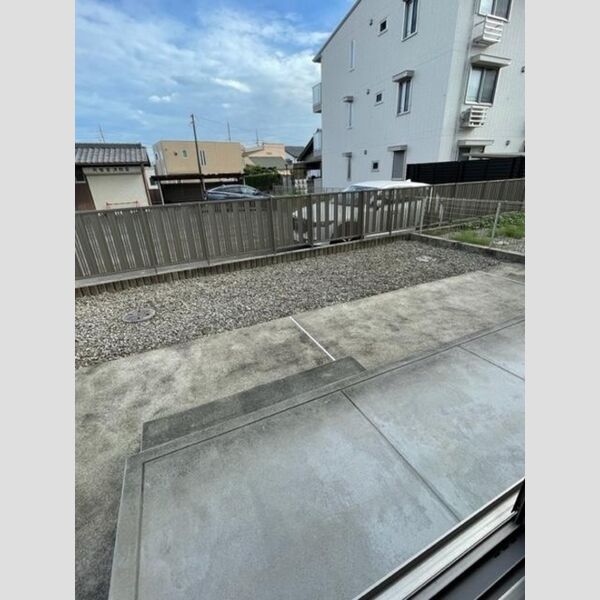 その他 (専用庭)