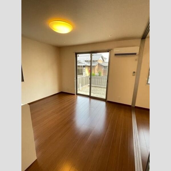 居室・リビング (LDK)