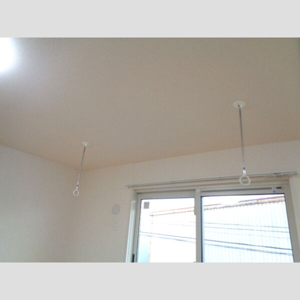 その他 (室内物干し金具)