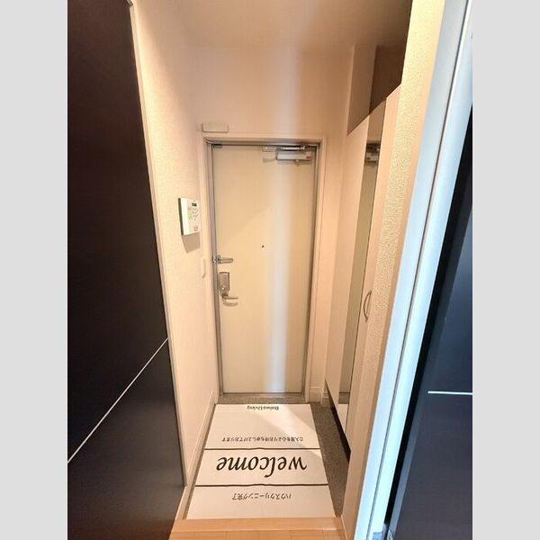 玄関 (玄関)