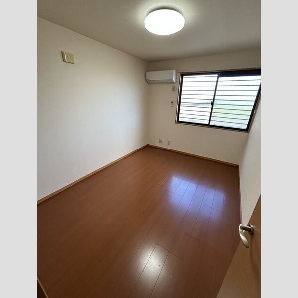 その他 (洋室)
