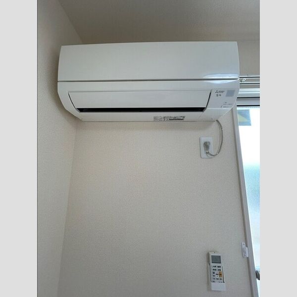 その他設備 (北西側洋室エアコン)