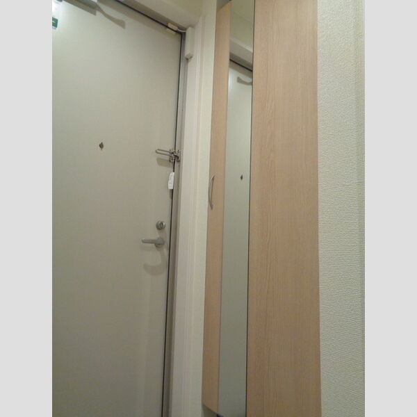 玄関 (シューズクローク)