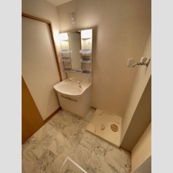 洗面所 (洗面室)