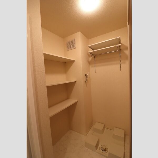 洗面所 (洗面室)