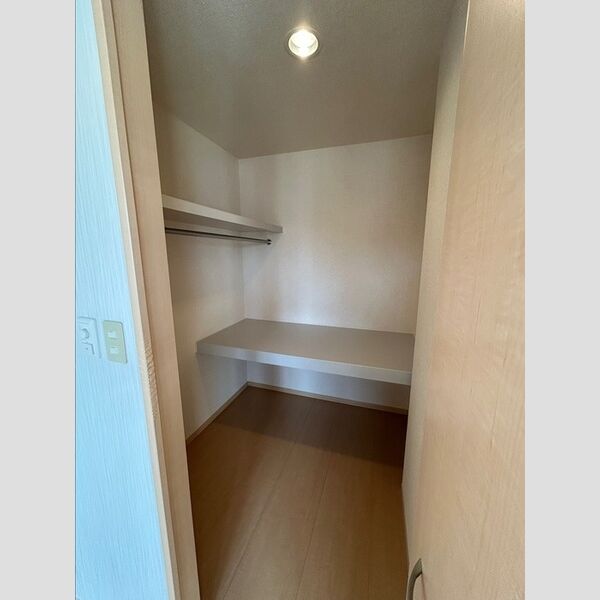 収納 (クローゼット)